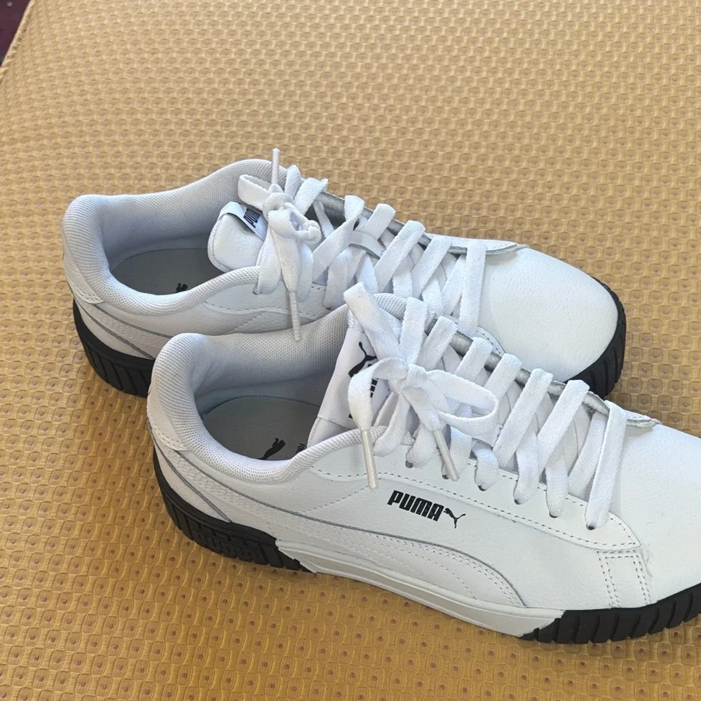 Puma Shoes - Picture 1 of 6
